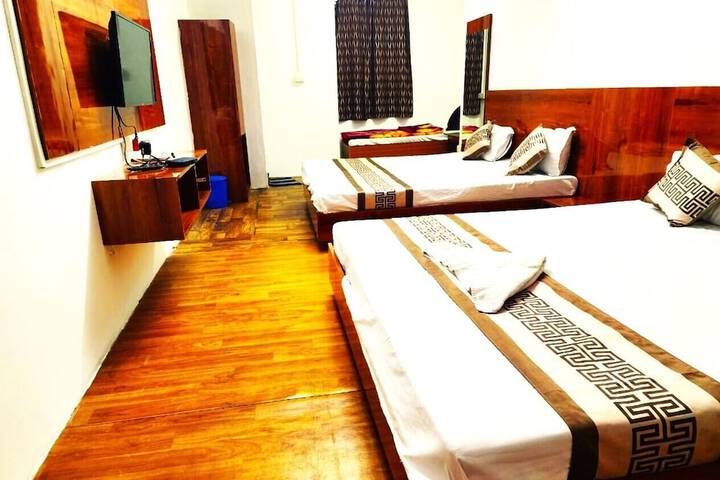Room 15 of 24