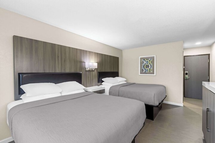 Room 22 of 41
