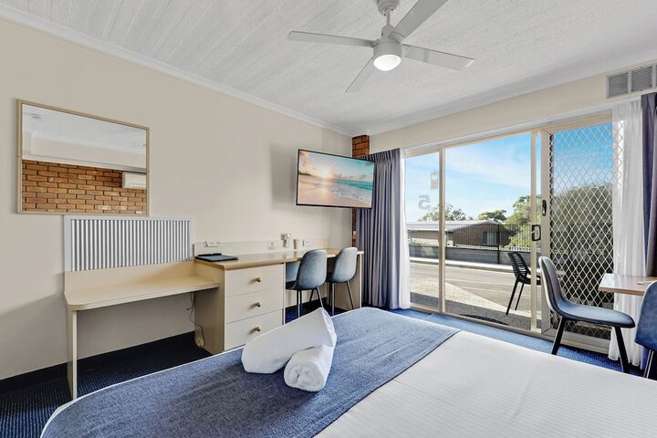 Room 9 of 70