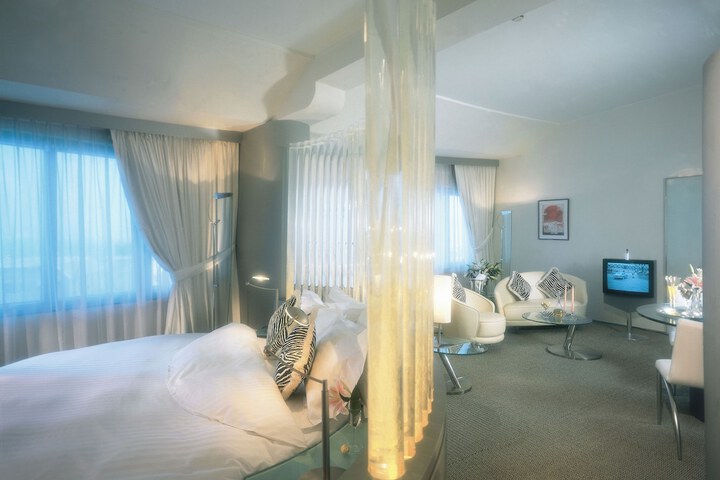 Room 40 of 112