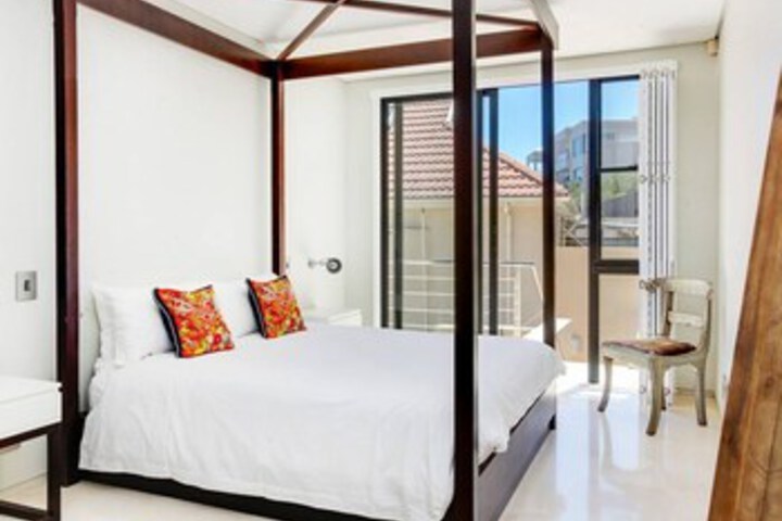 Room 42 of 54