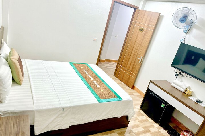 Room 30 of 74
