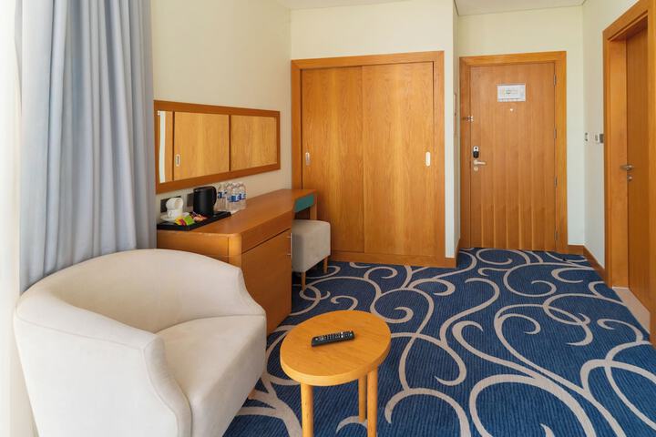 Room 17 of 82