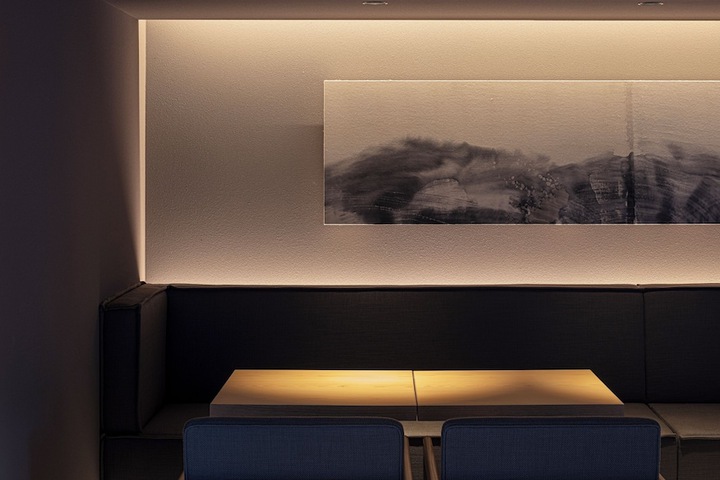 Lounge 209 of 282