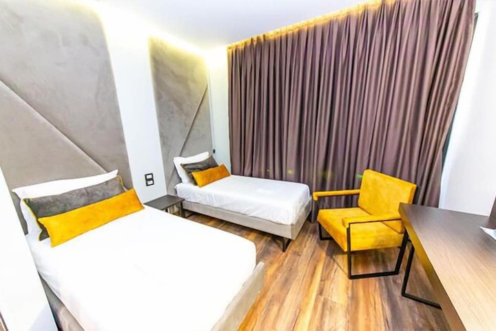 Room 57 of 96