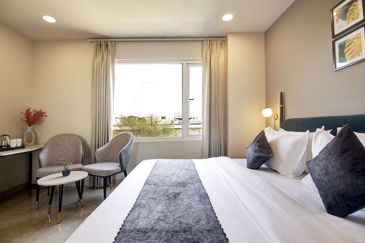 Room 21 of 61