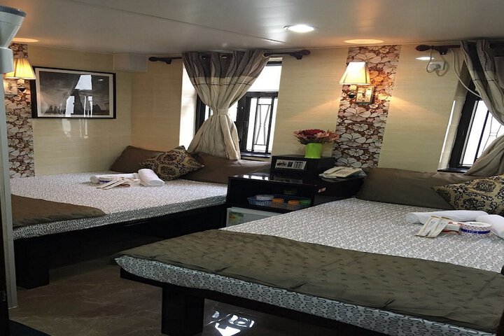 Room 9 of 44