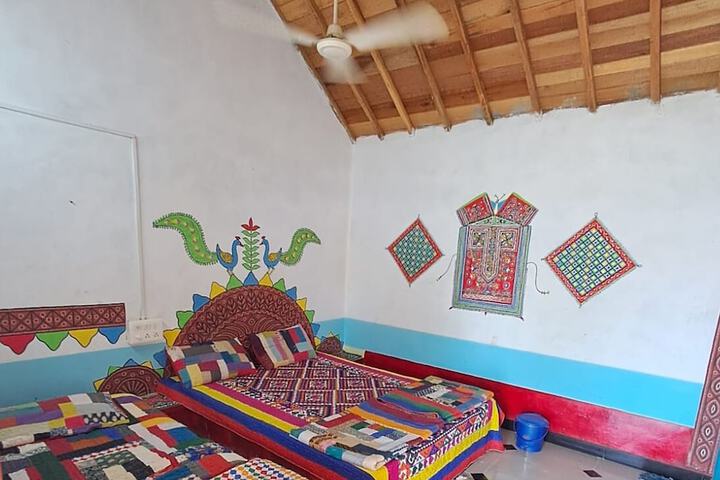 Room 15 of 49