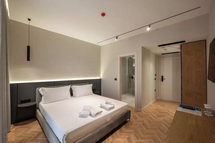 Room 13 of 117