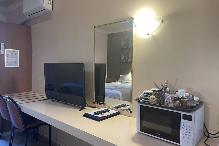 Room 4 of 54