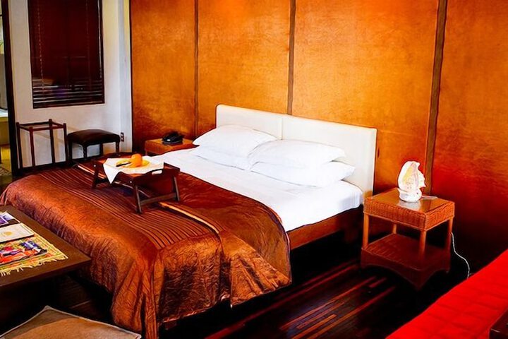 Room 16 of 60