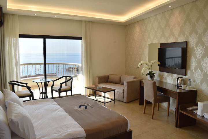 Room 2 of 13