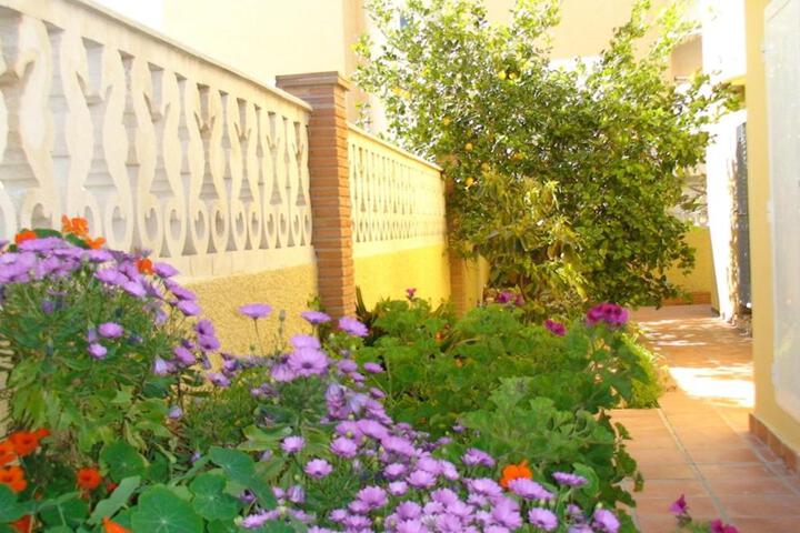 Casa a 85 metros playa 158 m dorm WIFI AA