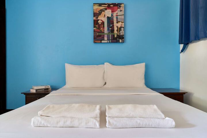 Room 12 of 58