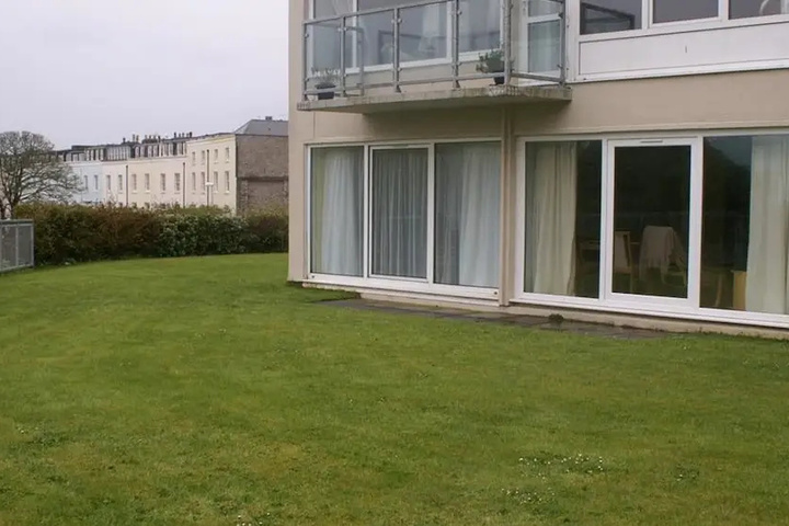 Croft Court 112