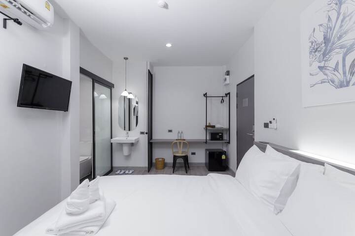 Room 53 of 138