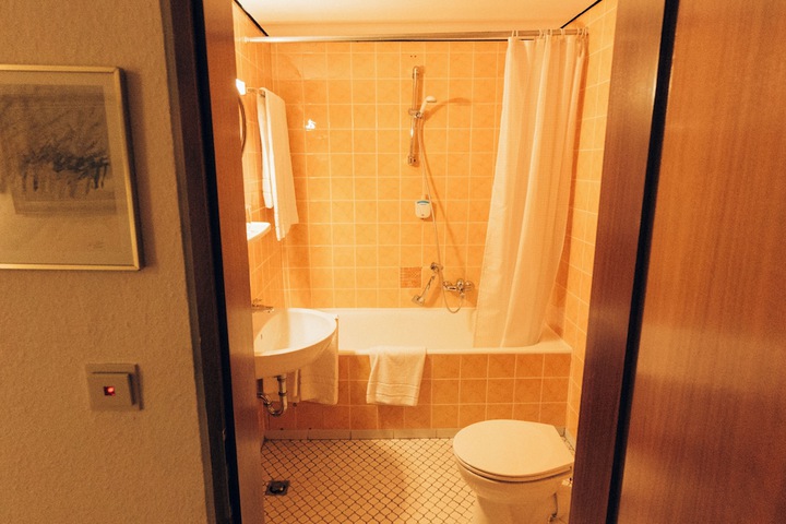 Room 53 of 56