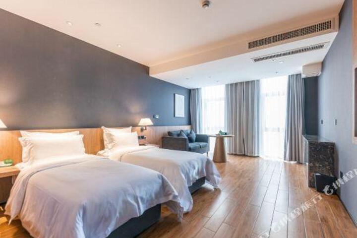Myfeel Hotel (Ningbo Outlet Airport Branch)