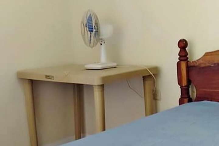 Room 5 of 19