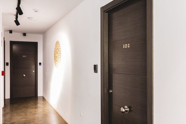 Ballroom/Hall 49 of 55