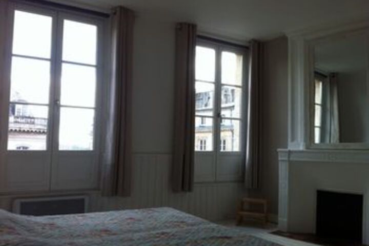 Room 12 of 17