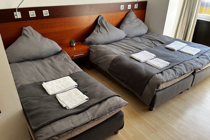 Room 6 of 52