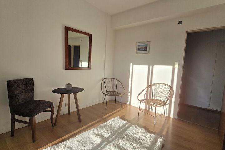 Room 42 of 92