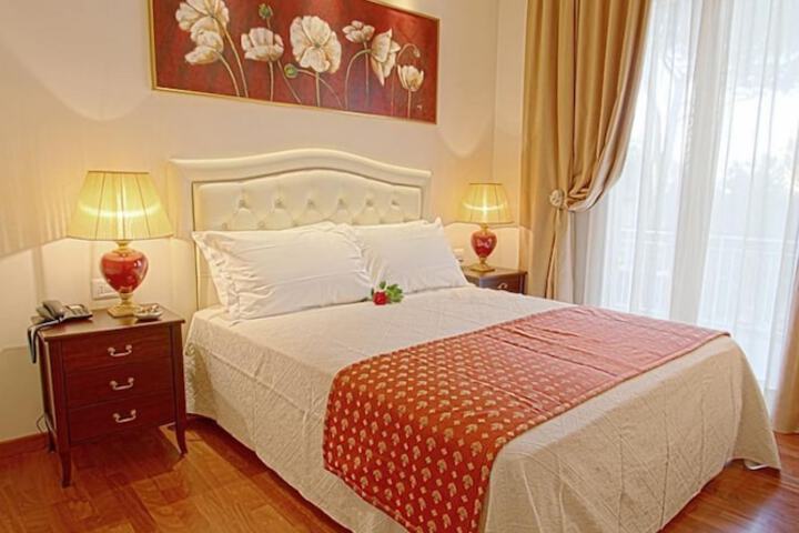 Room 7 of 23