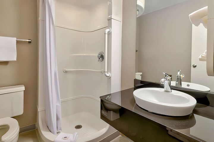 Room 21 of 45