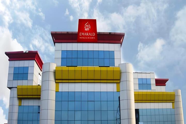 Emarald Hotel Calicut