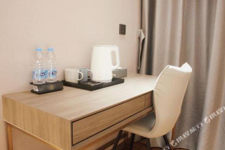 Zhengzhou Youzhi Hotel