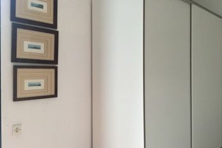 Room 82 of 309