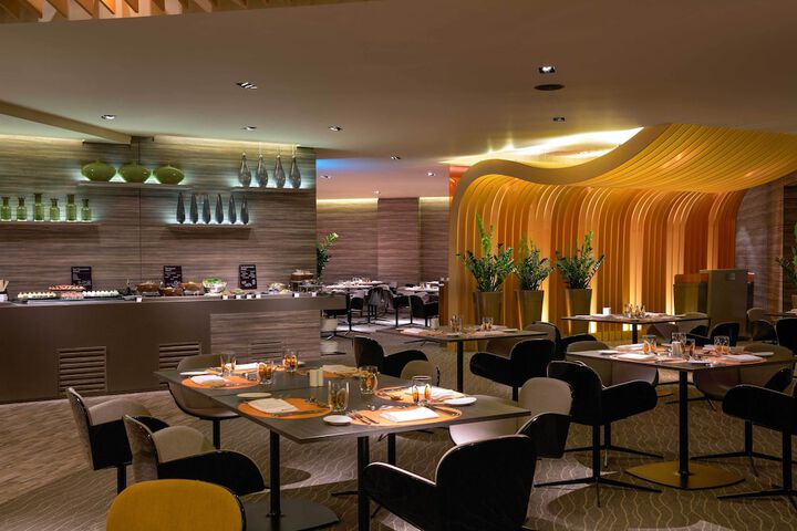 Dining 57 of 94