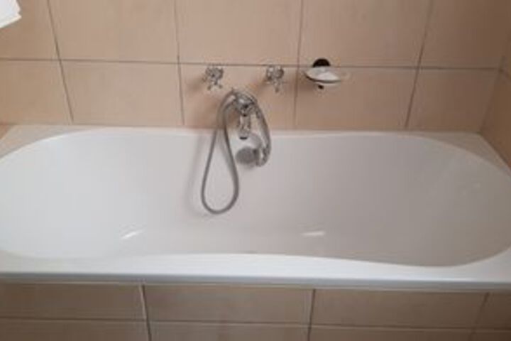 Room 4 of 31