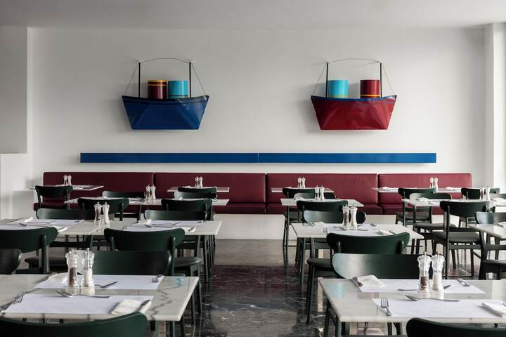Dining 138 of 227