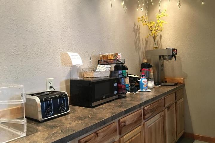 Breakfast/Coffee Service 54 of 60