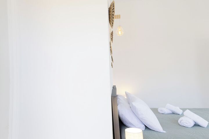 Room 30 of 89
