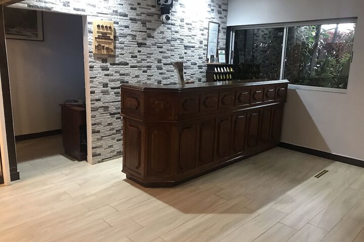 Concierge desk