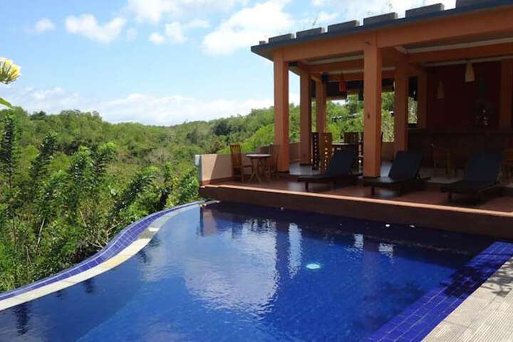 Pool 11 of 26