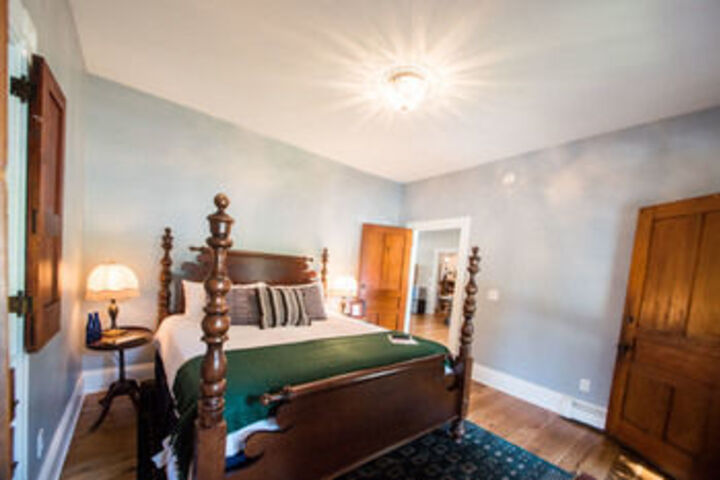 Room 16 of 61