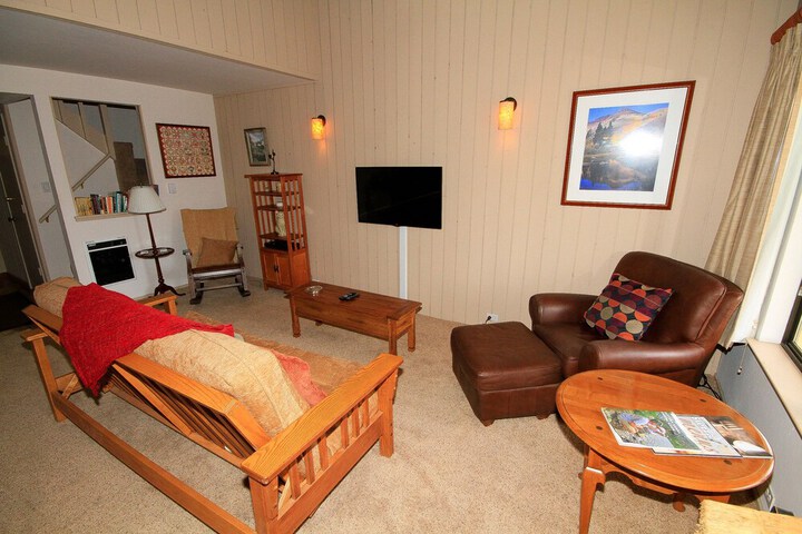 Room 16 of 35