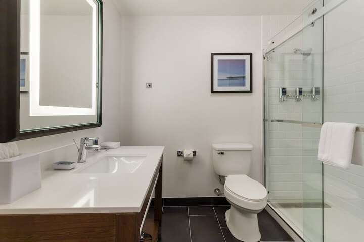 Bathroom shower