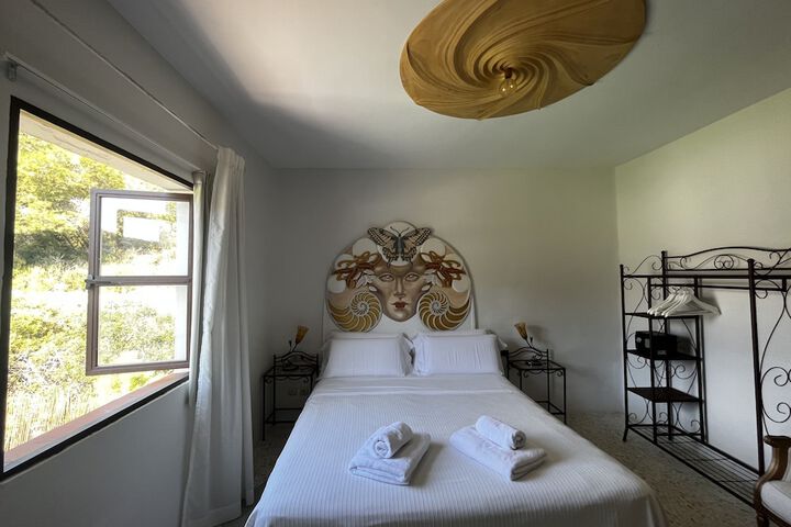 Room 5 of 55