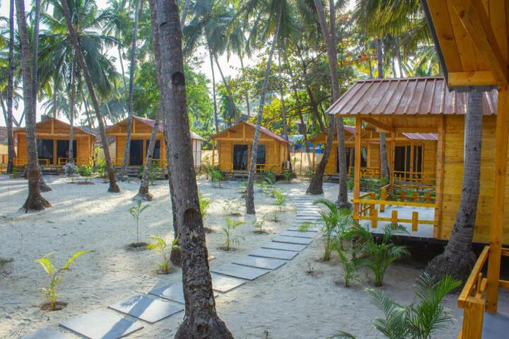 The Pearl Beach Resort