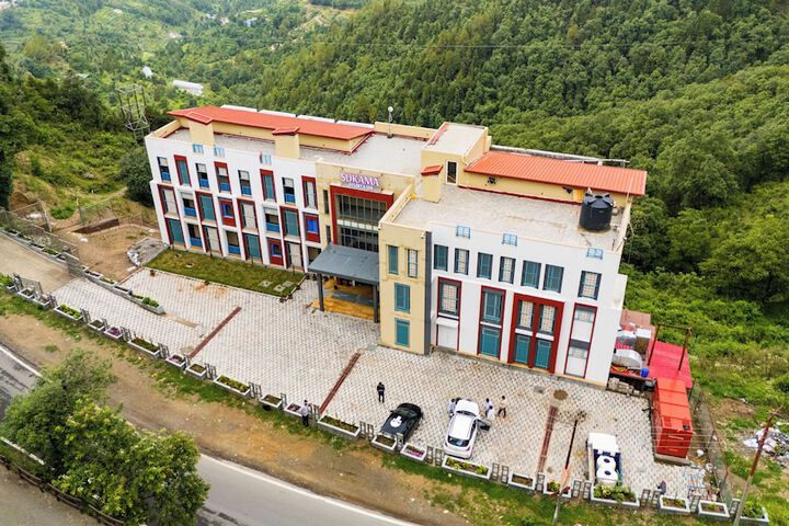 Sukama Resort & Spa