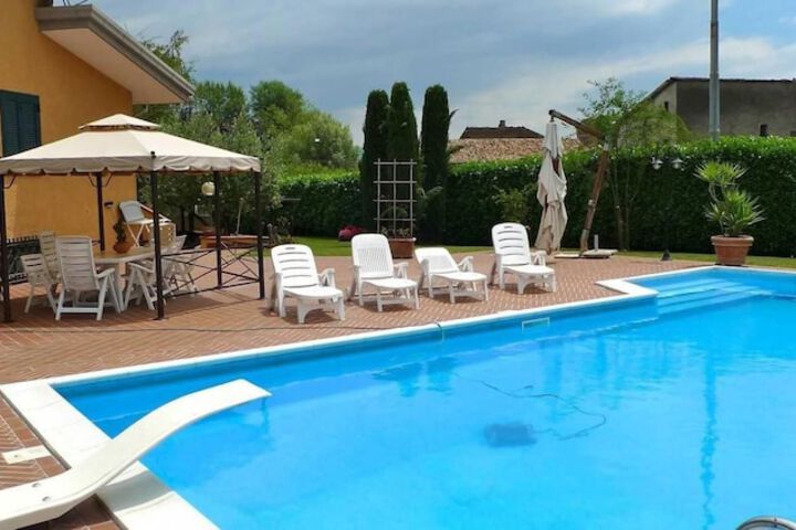 Pool Hotel