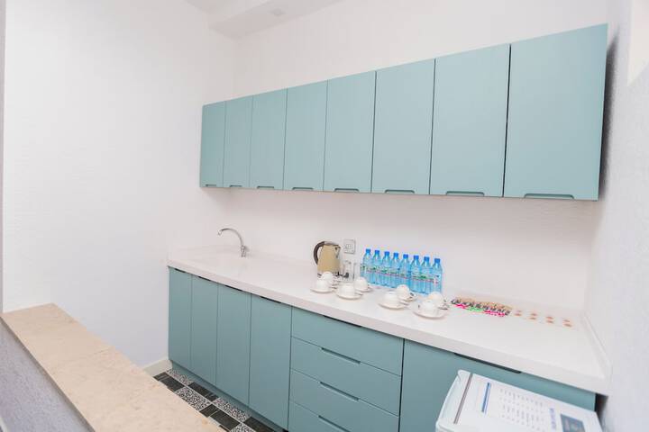 Room 18 of 42