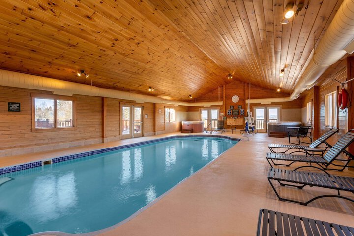 Pool 31 of 77