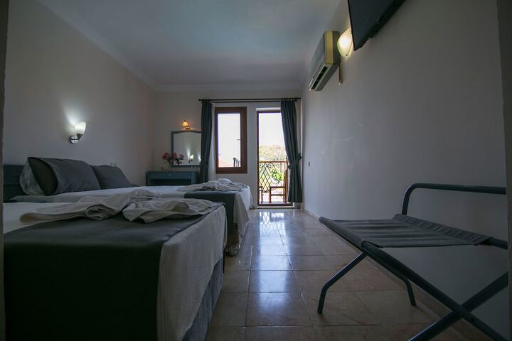 Room 10 of 57