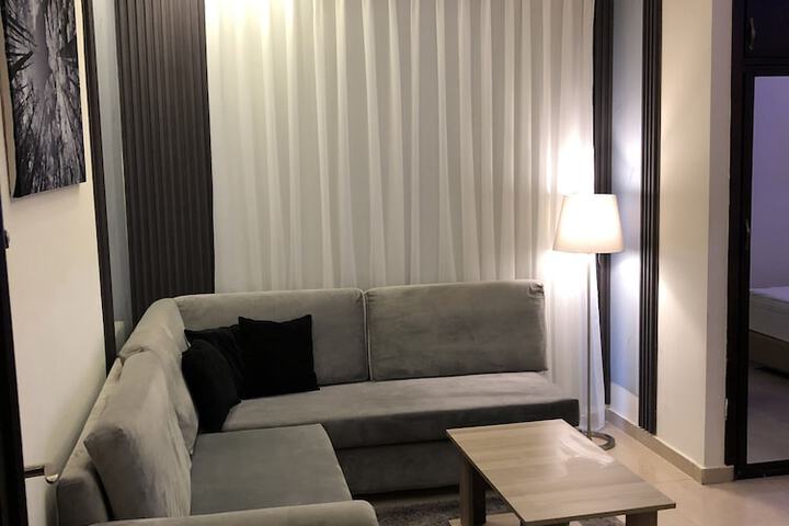 Room 22 of 77